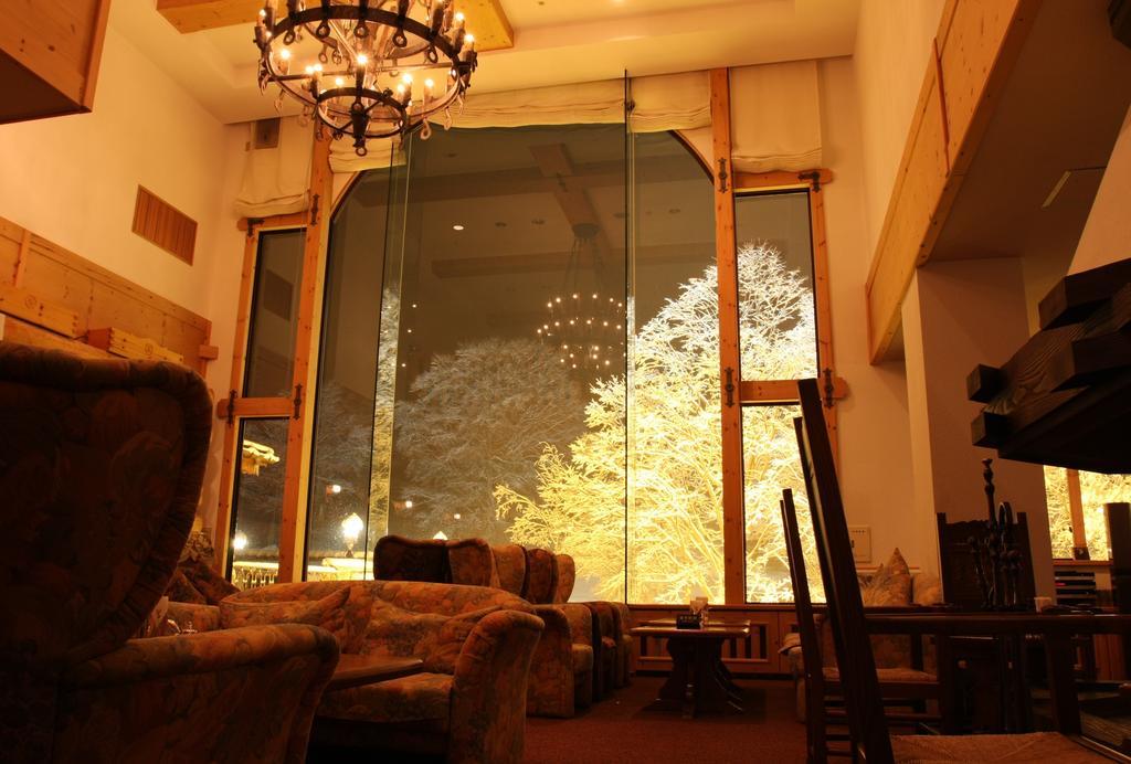Hotel Grand Phenix Okushiga Yamanouchi  Buitenkant foto